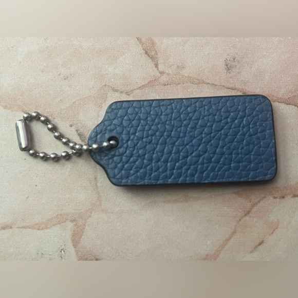 Coach medium Blue Vintage pebbled leather Key Fob🔥 - Picture 2 of 3